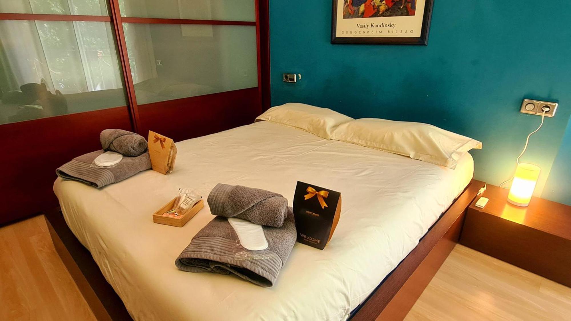 Acogedor Apartamento Girona Centro Apartment Ngoại thất bức ảnh